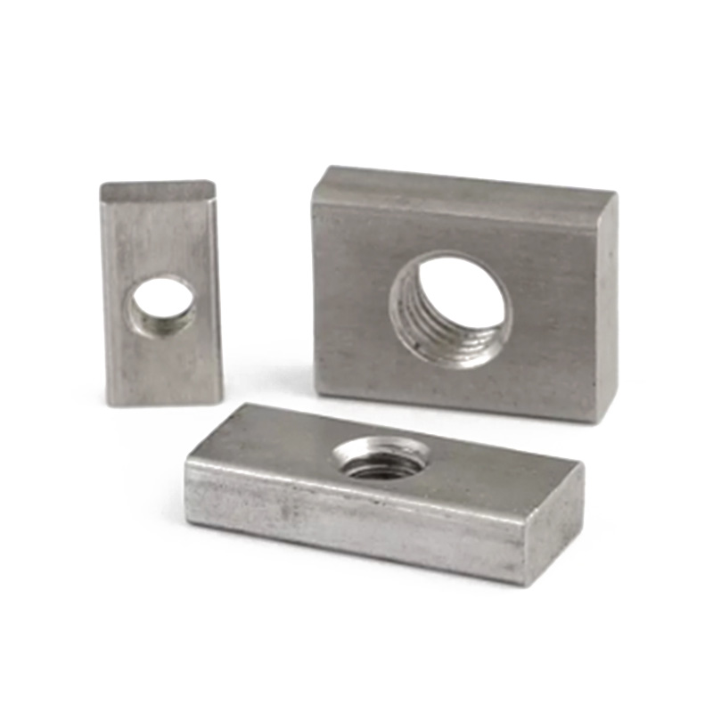 น็อตรูปสี่เหลี่ยมจัตุรัสที่ไม่ปรับแต่งมาตรฐาน